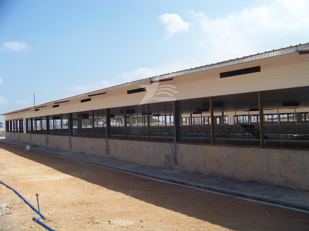 樹脂瓦：養(yǎng)殖場的避暑勝地，為小動物們打造舒適棲息地